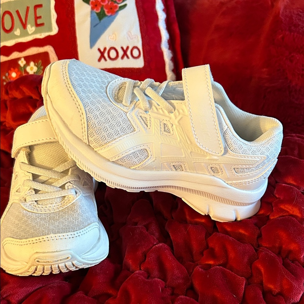 Asics Kids Cream Sneakers